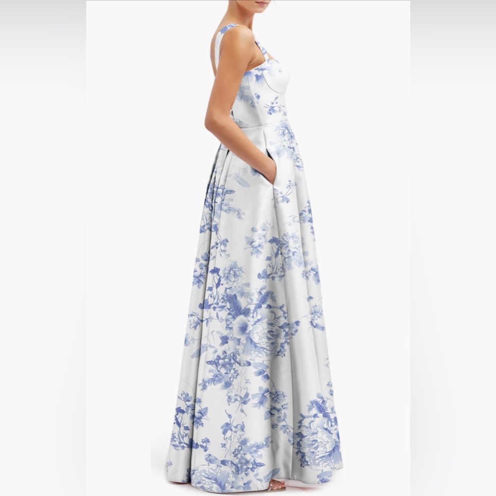 Alfred Sung dress. NWT. size 6.